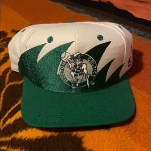 Vintage Boston Celtics snap back.